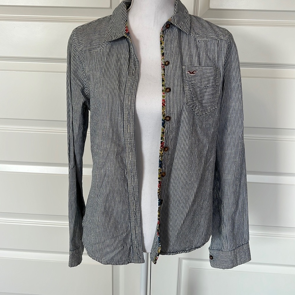 Hollister Button Down